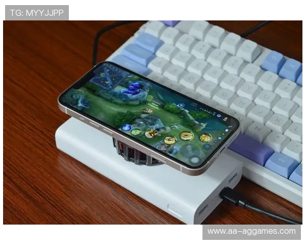 苹果平板游戏专用手机散热器助力畅玩提升性能体验